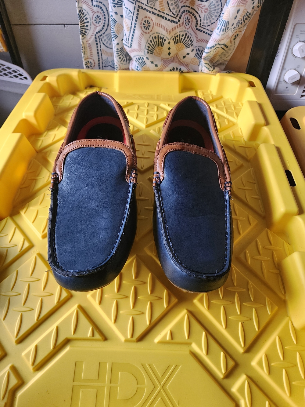 Levi's Navy and Brown Slip-On Casual Loafers